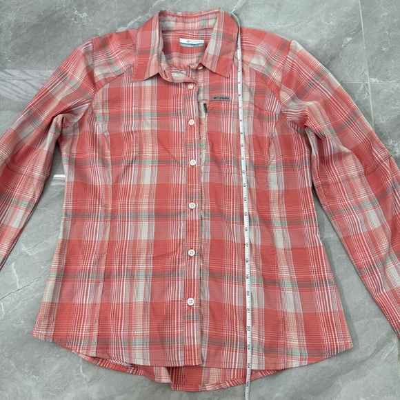 Women’s Columbia Plaid Button Down Long Sleeve Vented Outdoors Shirt Size Small - Picture 16 of 16